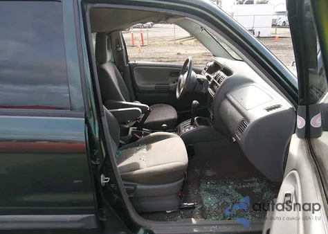 2003 Chevrolet Tracker Hard Top Base z USA, uszkodzony, nr VIN 2CNBJ13C336944724